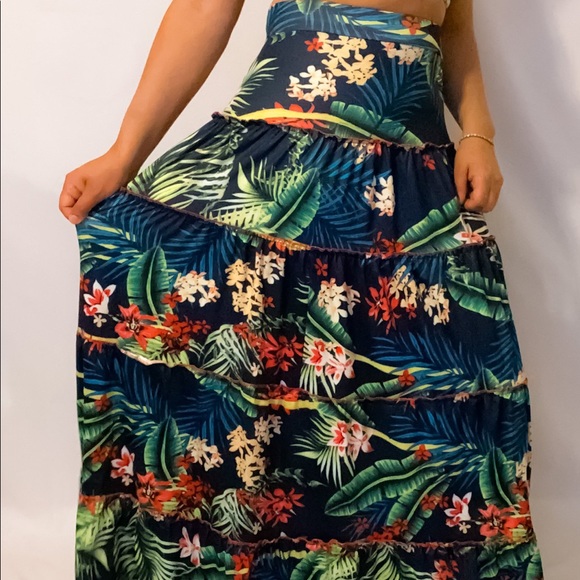 Two piece maxi set - Picture 2 of 6